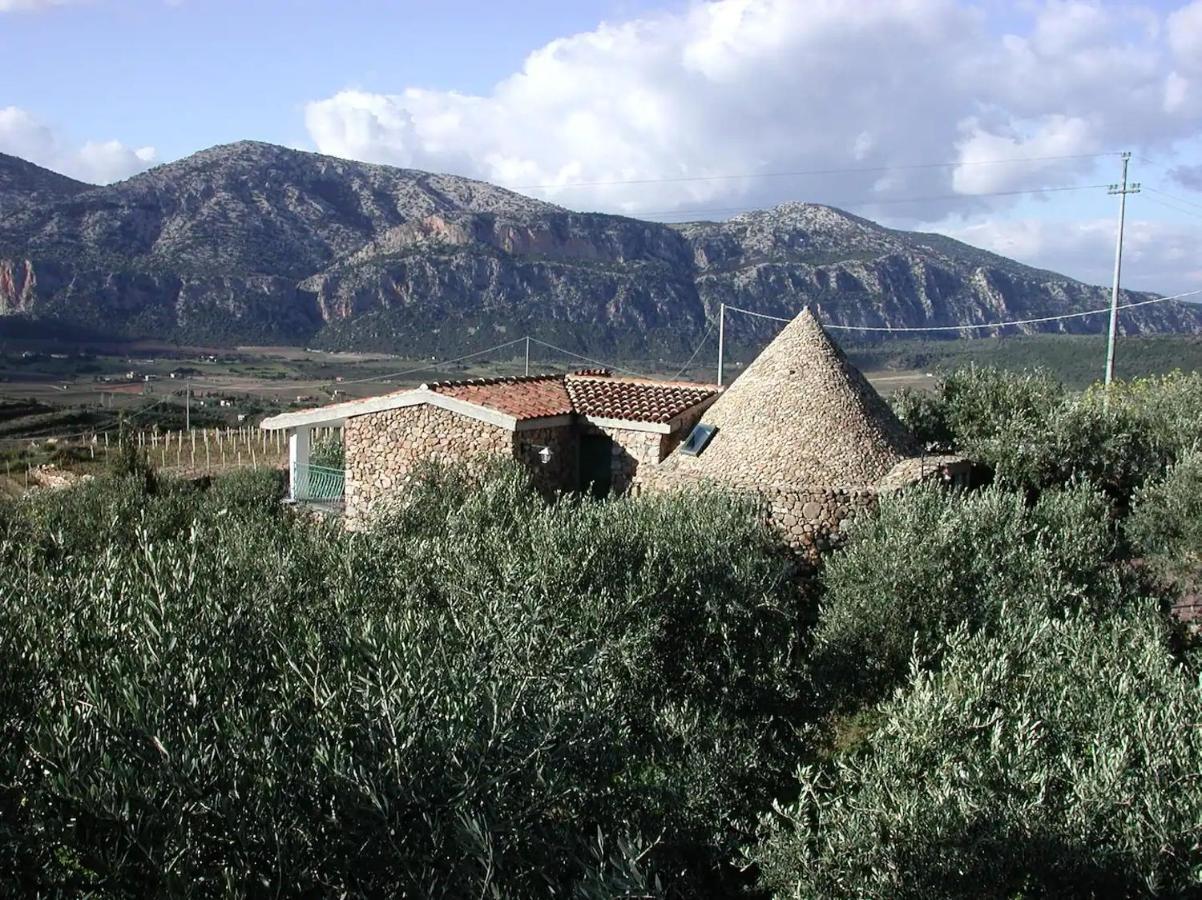 Hotel Casa In Campagna à Dorgali Extérieur photo